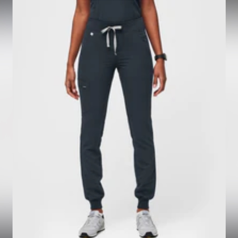 Figs Dark Harbor Zamora Jogger Size Medium Scrub Pant